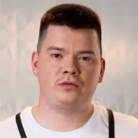 Юрий Юдин — участник шоу  «Молодые ножи» с Ивлевым