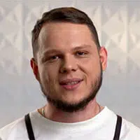 Артем Сарокин — участник шоу  «Молодые ножи» с Ивлевым