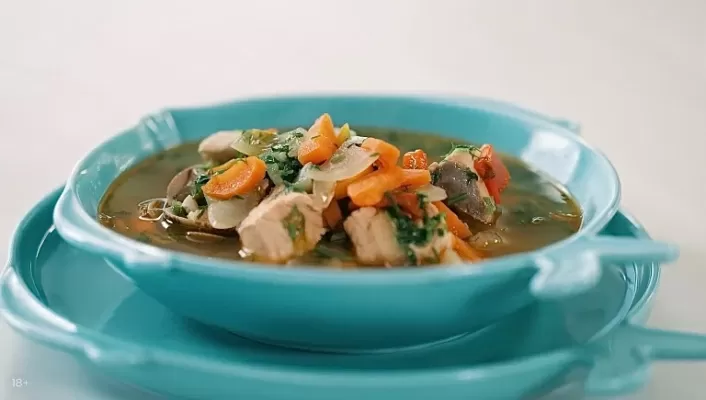 Уха. Рецепт Константина Ивлева с фото и видео.